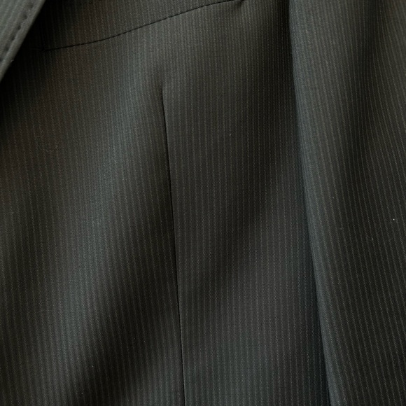 Pronto Uomo Couture Black Pinstripe Suit - Picture 2 of 9
